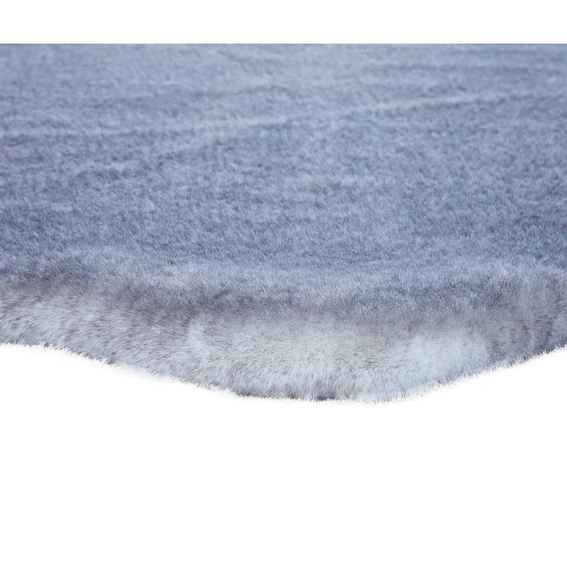 Amore Shag Animal Shaped Area Rug - 5' x 7' - 5' X 7'