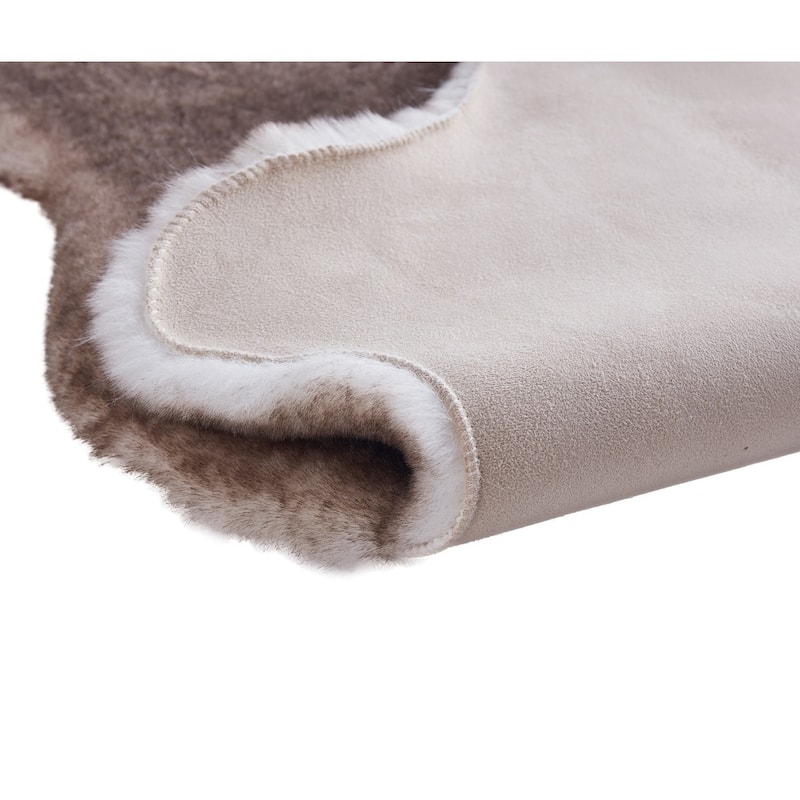 Amore Shag Animal Shaped Area Rug - 5' x 7' - 5' X 7'