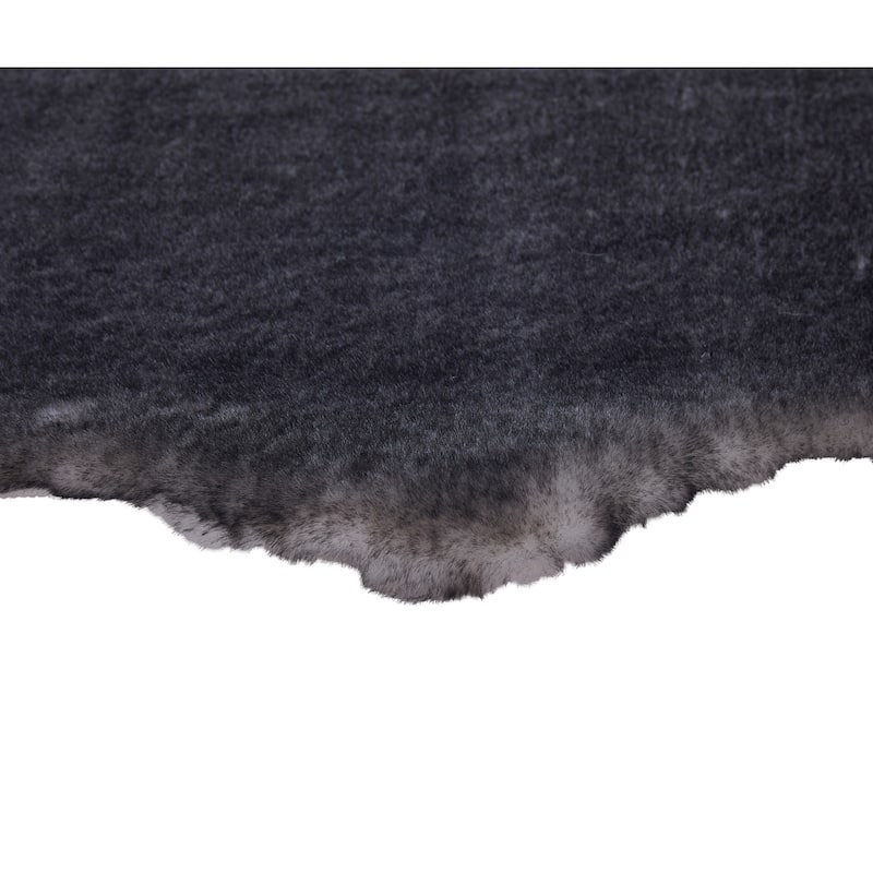 Amore Shag Animal Shaped Area Rug - 5' x 7' - 5' X 7'