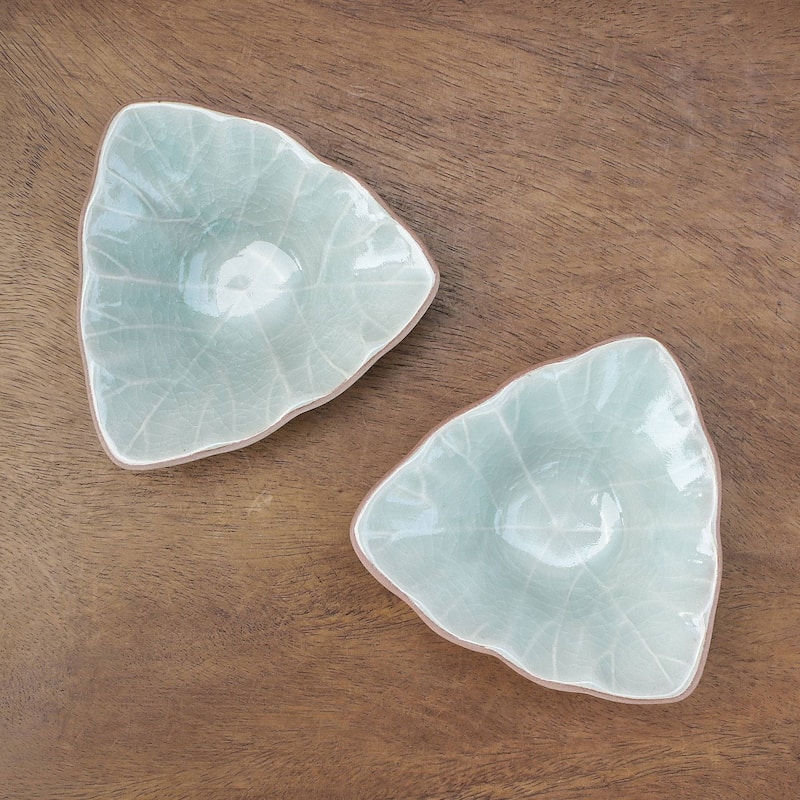 Handmade Luxe Leaves Ceramic Condiment Servers, Set of 2 (Thailand)