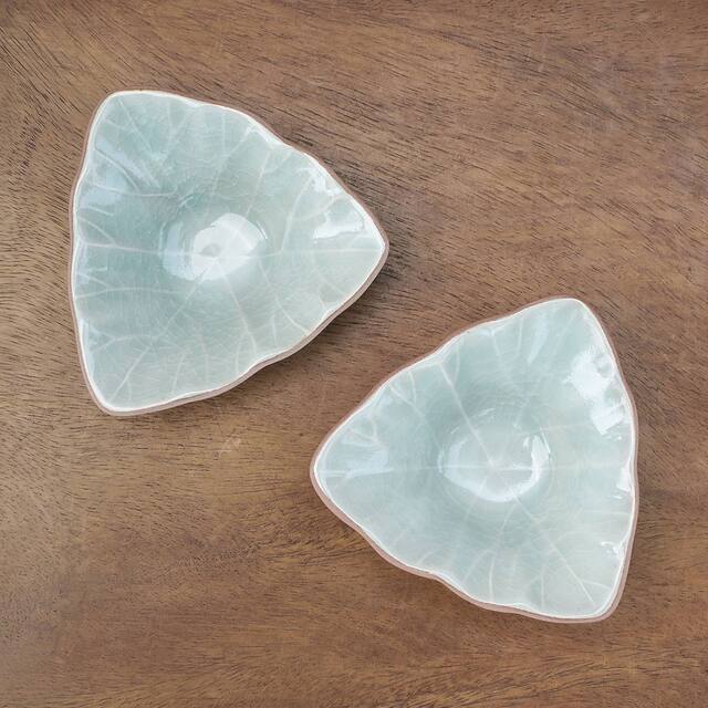 Handmade Luxe Leaves Ceramic Condiment Servers, Set of 2 (Thailand)