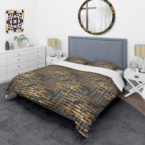 Designart 'Gold Checkered Pattern I' Mid-Century Duvet Cover Set