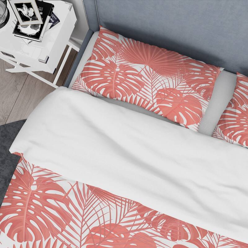 Designart 'Tropical Retro Foliage Coral I' Mid-Century Duvet Cover Set