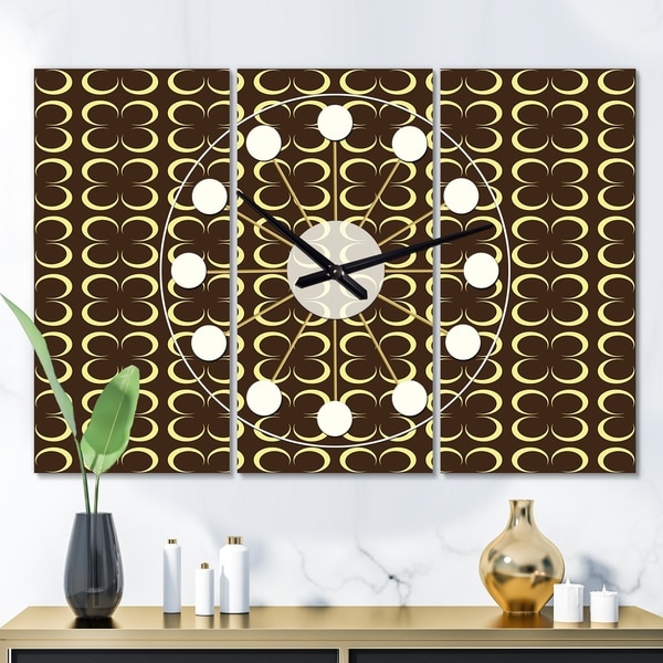Designart 'Floral Retro Pattern II' Oversized Mid-Century wall clock - 3 Panels - 36 in. wide x 28 in. high - 3 Panels