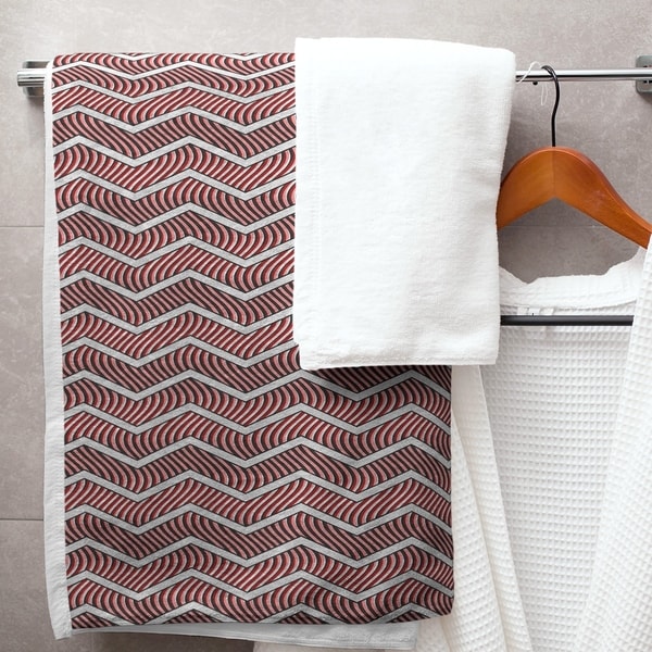 Wavy Chevrons Bath Towel - 30 x 60