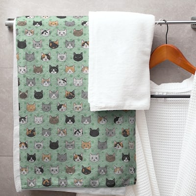 Porch & Den Alecia Kitty Cat Pattern Bath Towel - 30 x 60