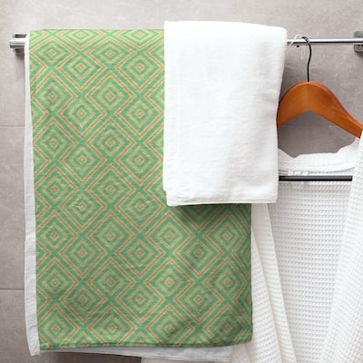 Square Lattice Bath Towel - 30 x 60