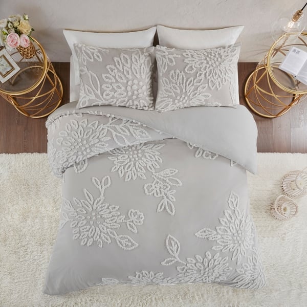 Shop Madison Park Pansy Grey White Tufted Cotton Chenille Floral