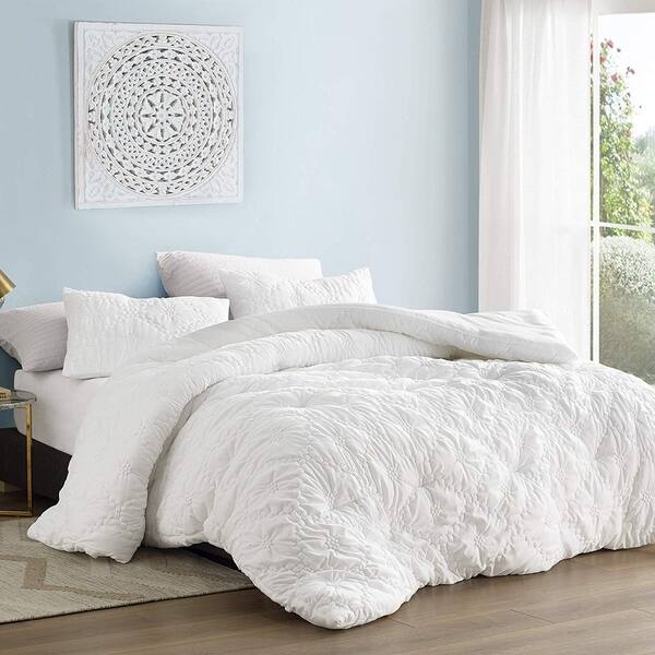 Shop Farmhouse Morning Textured Oversized Comforter King Size As