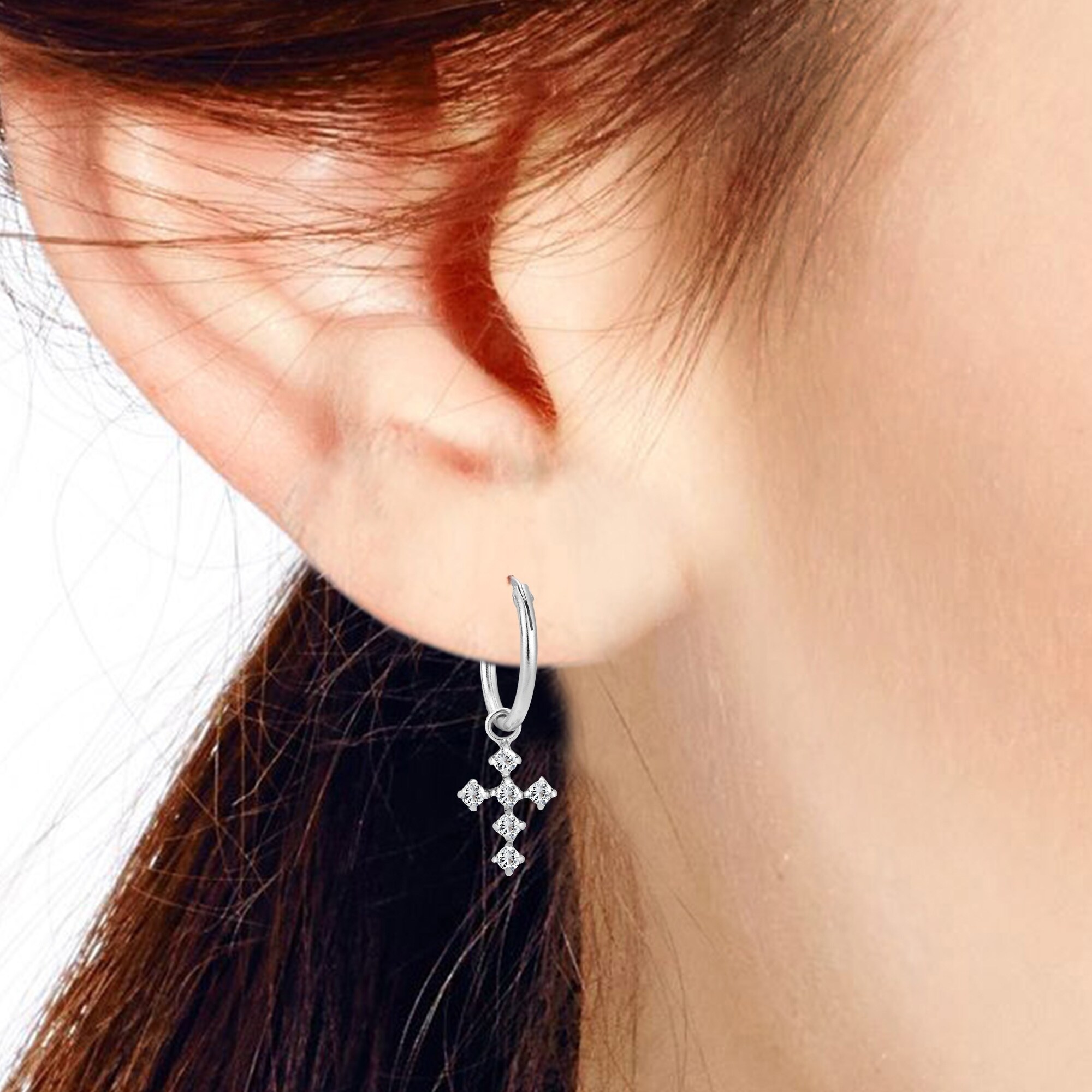 Silver Accessory Fashion Jewelry Earring Minimalist Trending Streetwear Earring Silver Stud Modern Earring Gothic Cross Design Earring