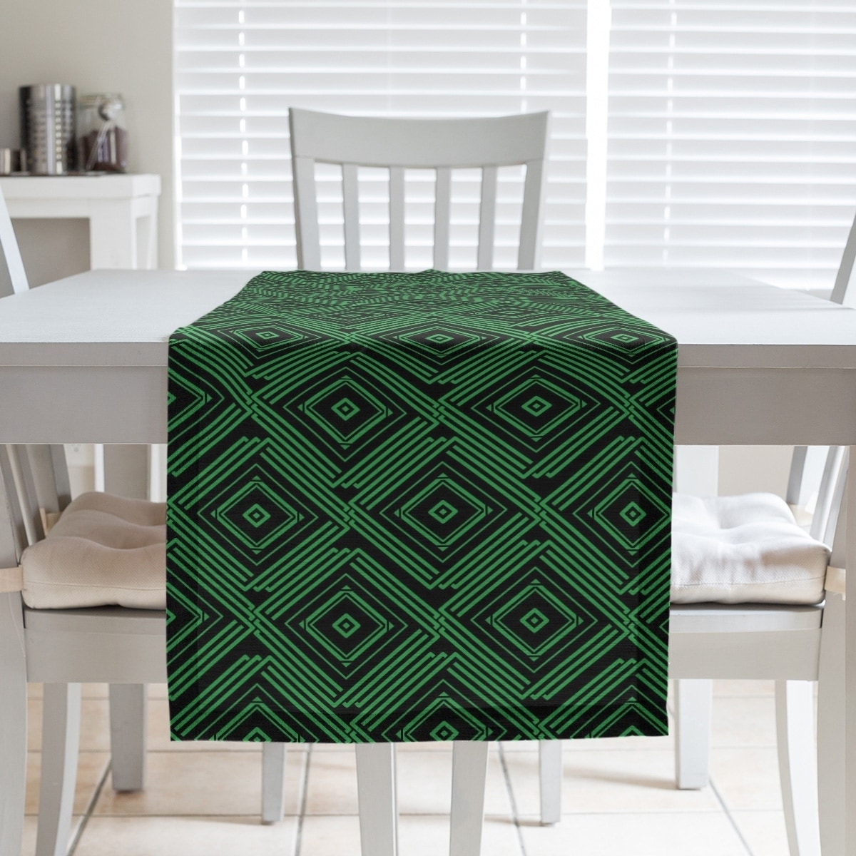 Shop Square Maze Table Runner On Sale Overstock 28528557