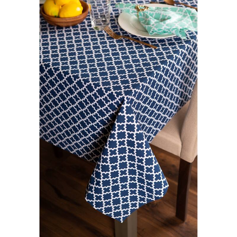 DII Lattice Table Topper