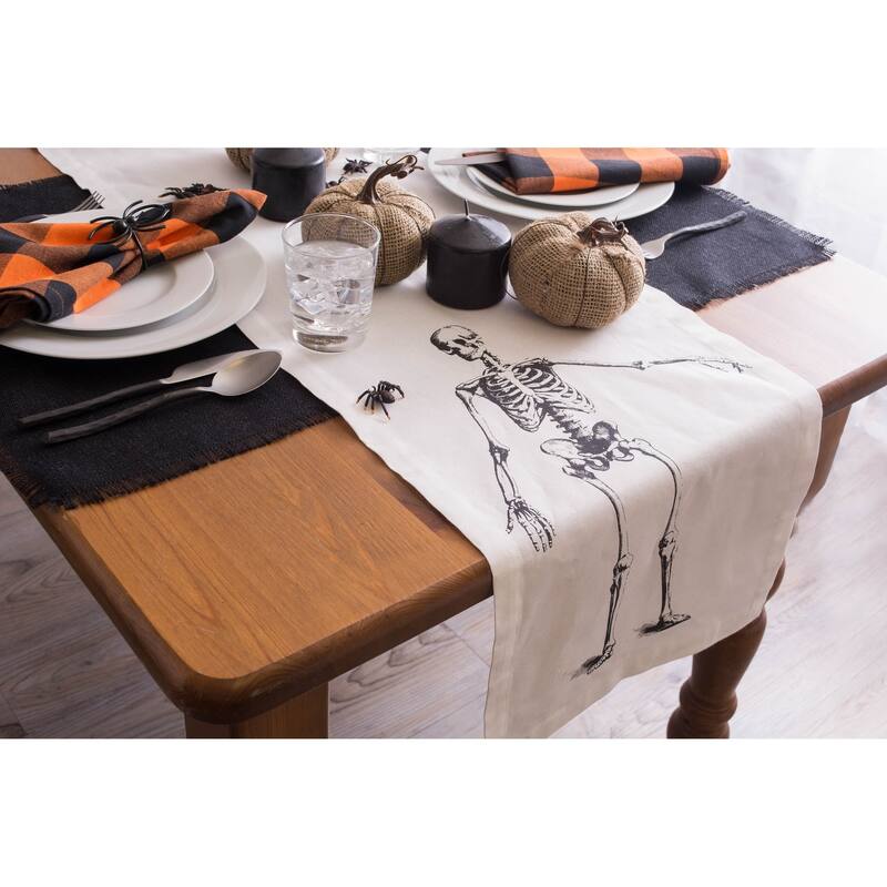 DII Haunted House Table Runner