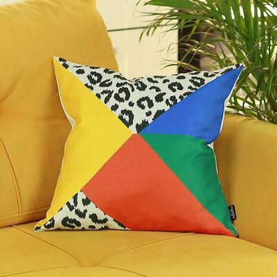 Porch & Den Terrapin Geometric/ Animal Print Throw Pillow Cover