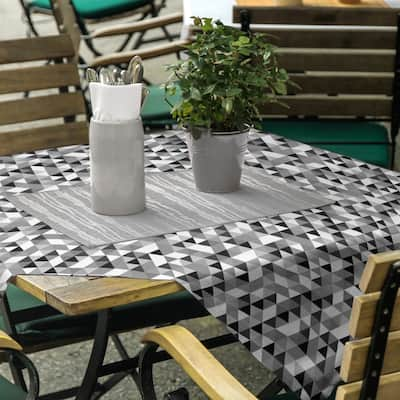 Triangle Pattern Square Tablecloth