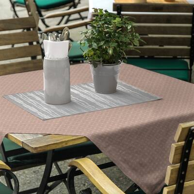 Two Color Doily Pattern Square Tablecloth
