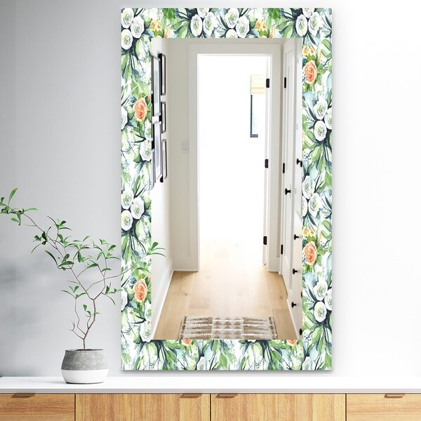 Designart 'Green Flowers 8' Traditional Mirror - Wall Mirror - Green