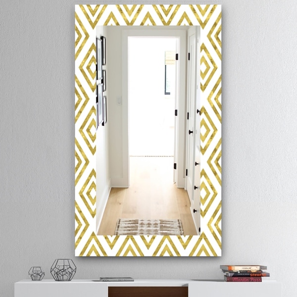 Designart 'Capital Gold Honeycomb 1' Mid-Century Mirror - Wall Mirror