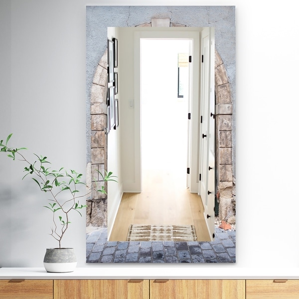 Designart 'Stone Door' Traditional Mirror - Wall Mirror - Green