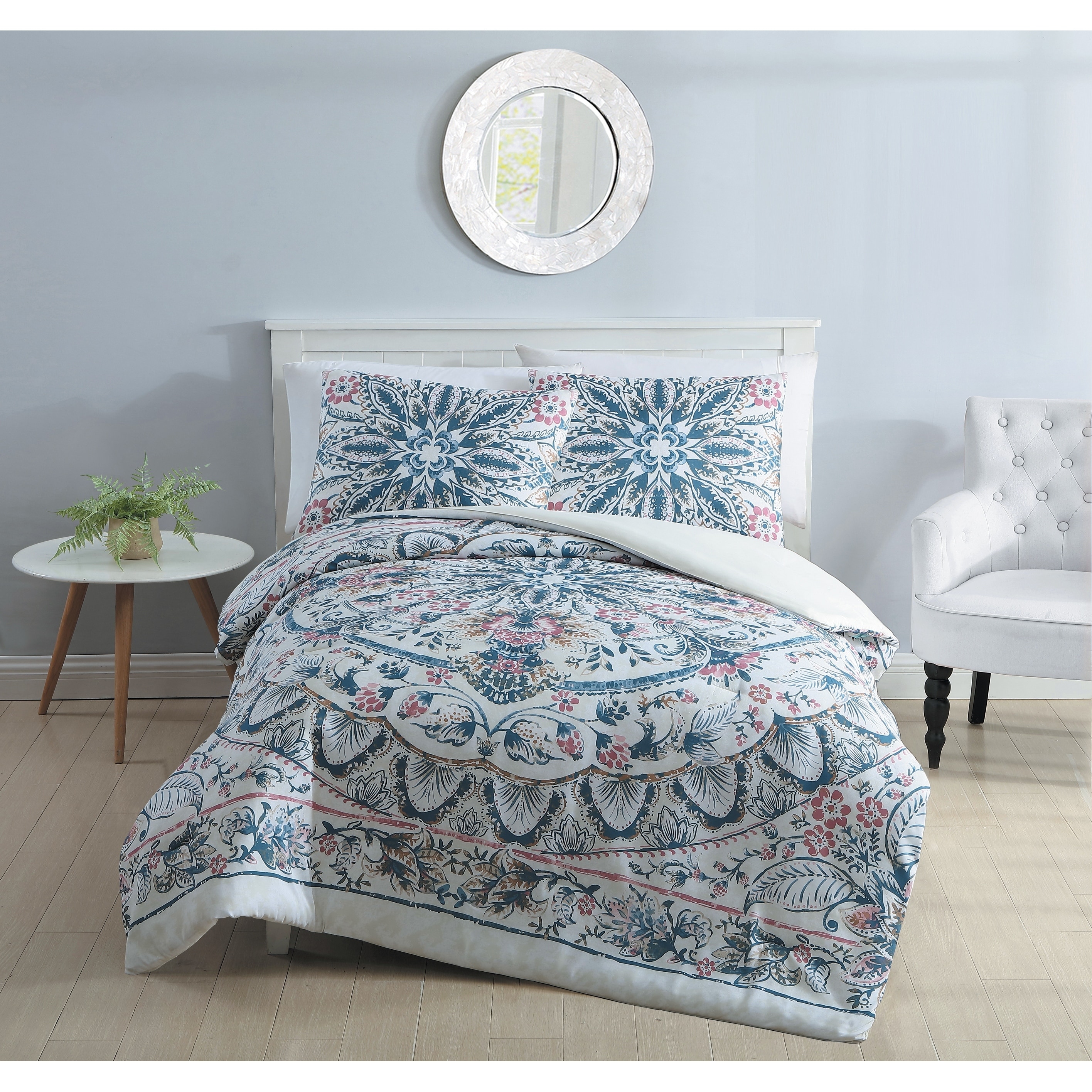 Shop Vcny Home Via Blue Floral Medallion Duvet Cover Set On Sale