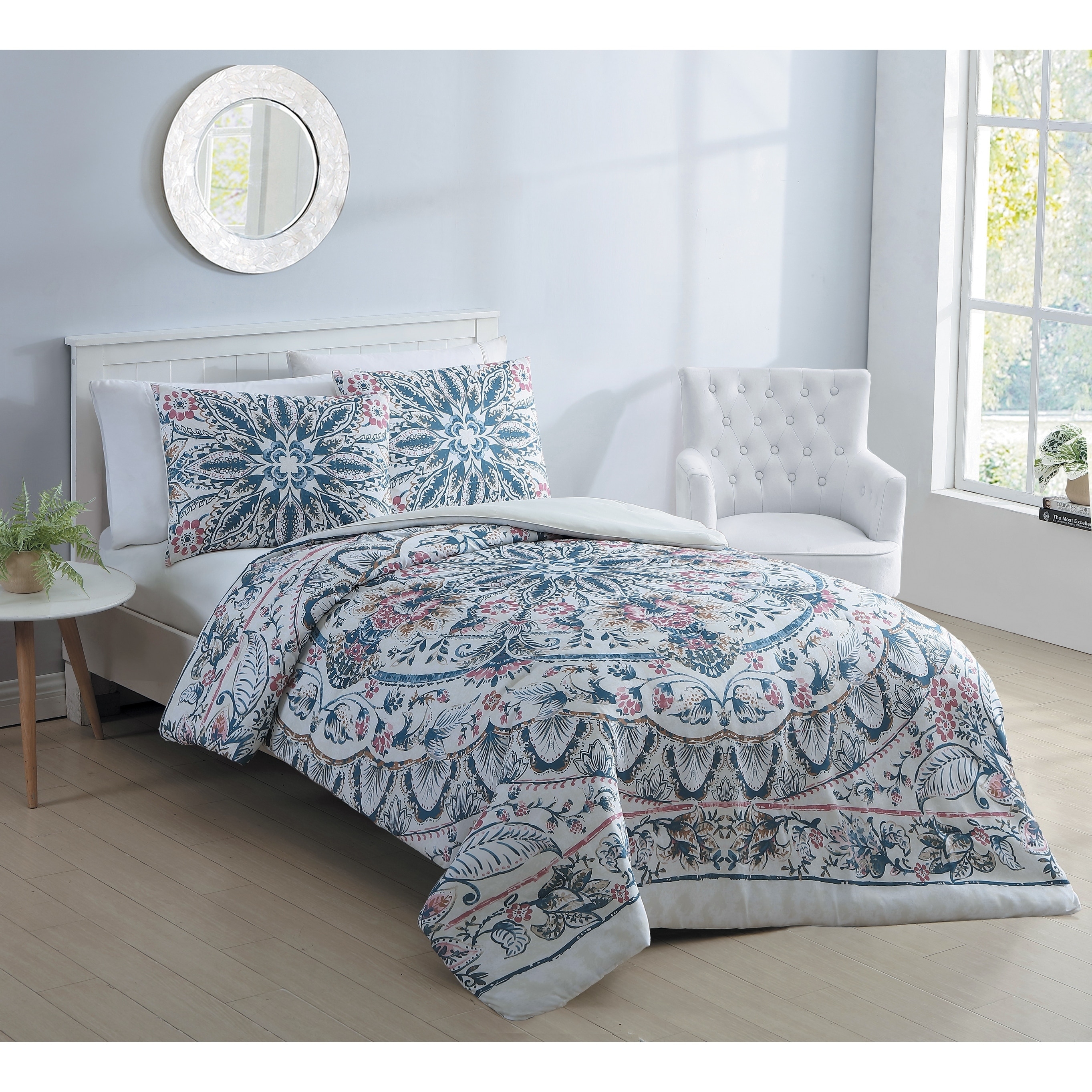 Shop Vcny Home Via Blue Floral Medallion Duvet Cover Set On Sale