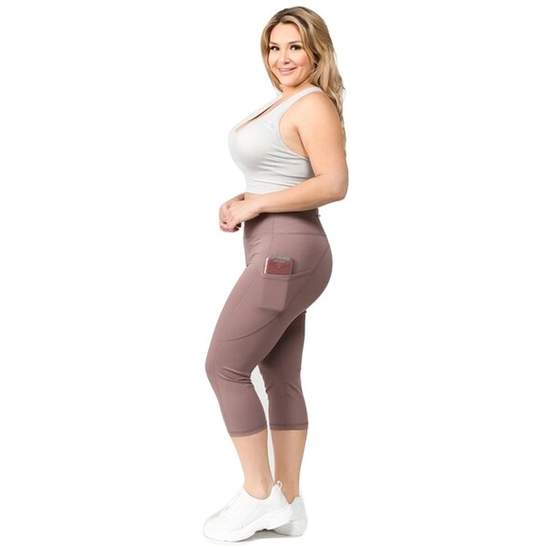 plus size athletic leggings with pockets