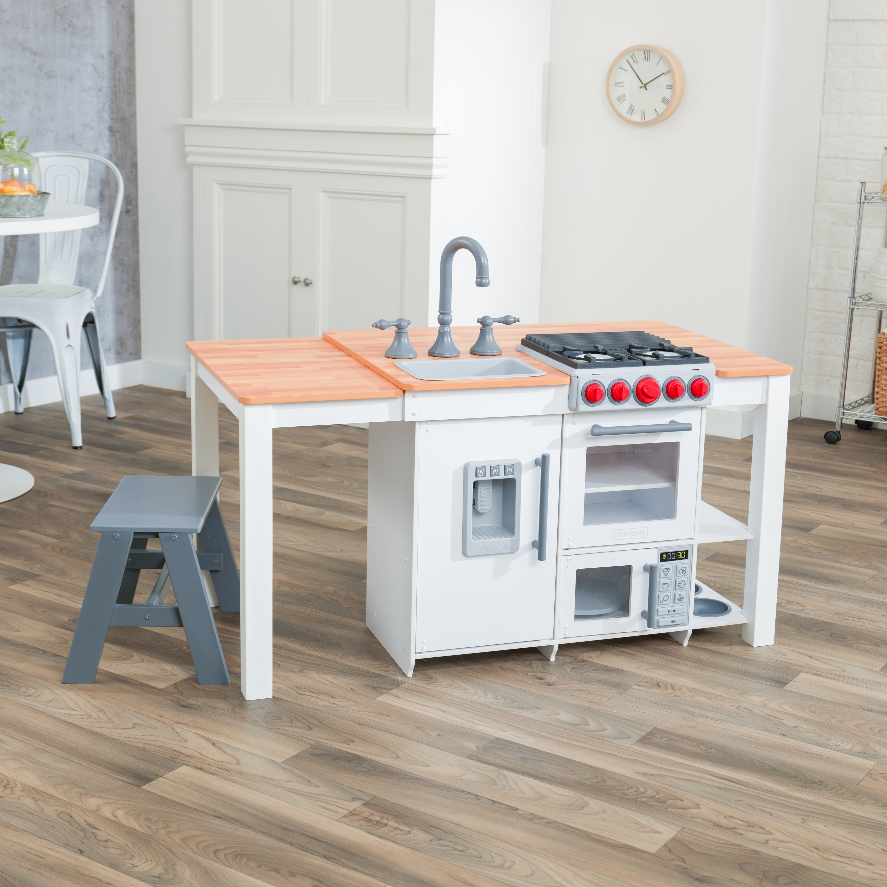 chefs cook and create island play kitchen