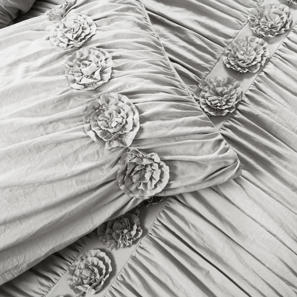 Shop Lush Decor Darla 3 Piece Comforter Set On Sale Overstock 28626003