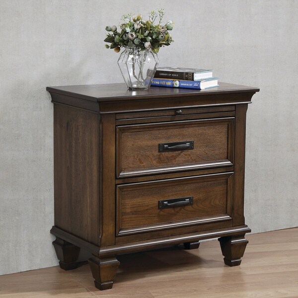 Shelburne Nightstand With Drawer And Pull Out Shelf / Brookside