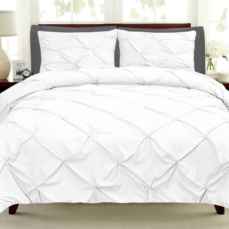 Porch & Den Chinook Luxury Pinch Pleat Pintuck 9-piece Bed-In-a-Bag