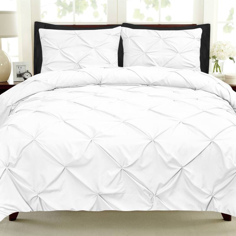 Porch & Den Chinook Luxury Pinch Pleat Pintuck 9-piece Bed-In-a-Bag