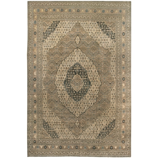 Antique Haj Jalili, Handknotted Wool Rug - 9'2'' x 13'3''/9' x 12'