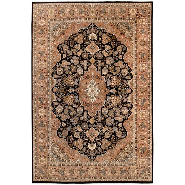 Vintage Oriental, Handknotted Wool Rug - 6' x 9'