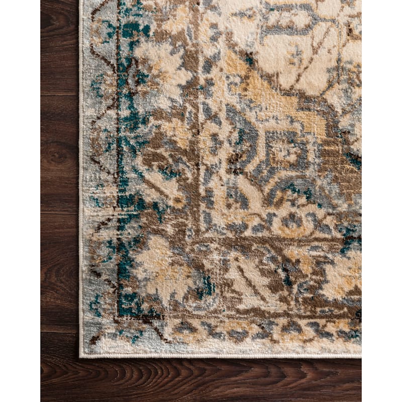 Alexander Home Karla Traditional Area Rug