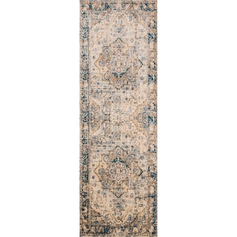 Alexander Home Karla Traditional Area Rug