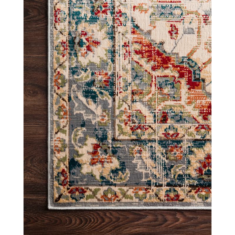 Alexander Home Karla Traditional Area Rug
