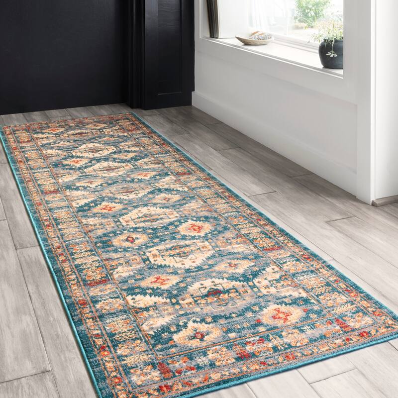 Alexander Home Karla Traditional Area Rug
