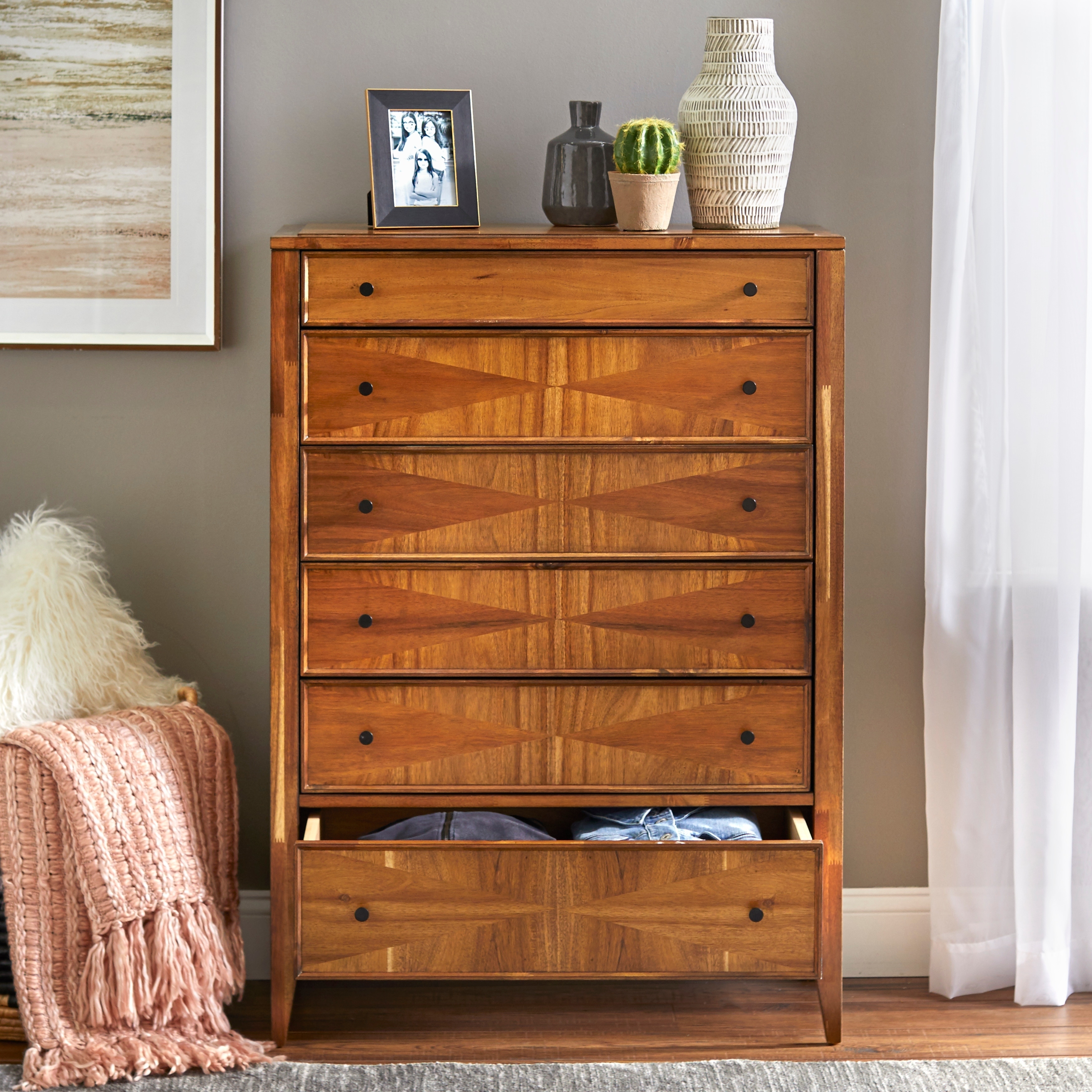 https://ak1.ostkcdn.com/images/products/28677431/Lifestorey-Monty-6-Drawer-Chest-c8005a05-74d3-40d3-84f0-9c987dbc8602.jpg