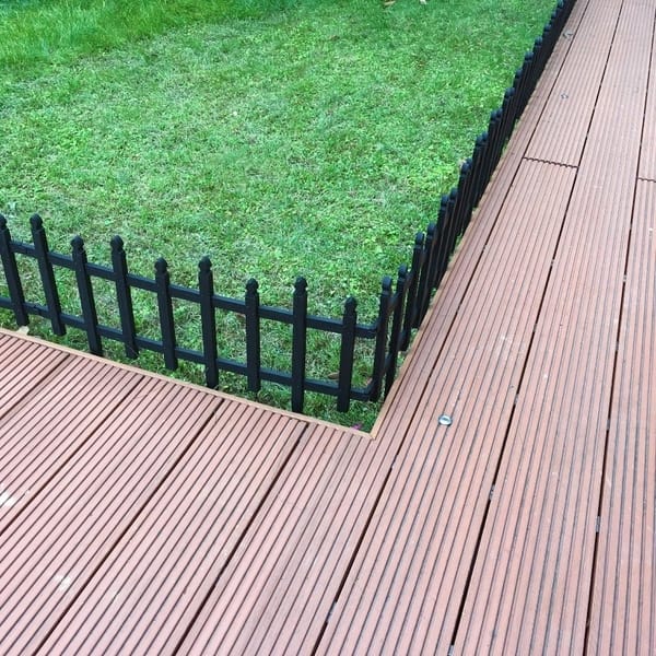 Border Fencing Eco-friendly Weatherproof Plastic Resin Garden Edging 