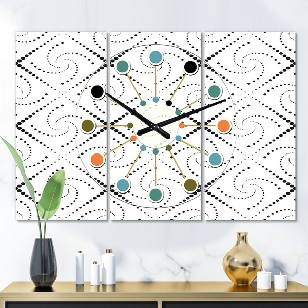 Designart 'Retro Geometrical Abstract Minimal Pattern III' Oversized Mid-Century wall clock - 3 Panels