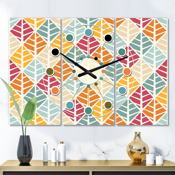 Designart 'Diamond Retro X' Oversized Mid-Century wall clock - 3 Panels - 36 in. wide x 28 in. high - 3 Panels