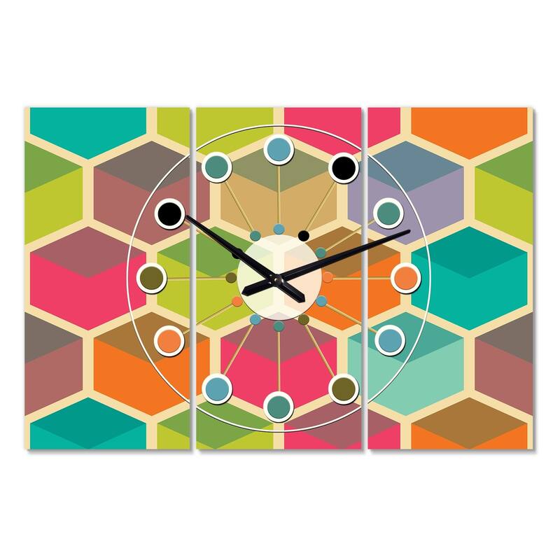 Designart 'Retro Hexagon Pattern I' Oversized MidCentury wall clock