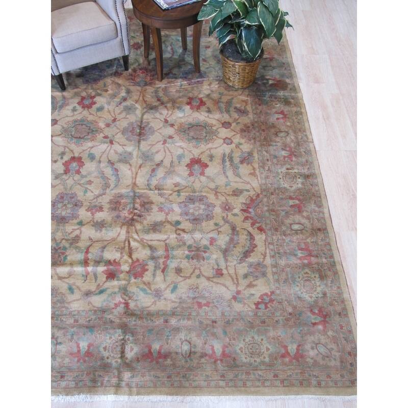 Beige/pink Hand-knotted Wool Traditional Peshawar Rug - 9' 1 x 12' 2
