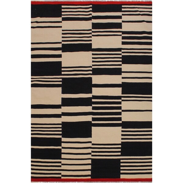 Simpkins Ivory/Black Hand-Woven Kilim Wool Rug - 5'7 x 7'10 - 5'7" x 7'10"