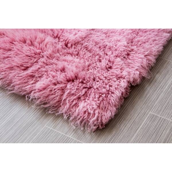 Super Area Rugs Contemporary Handmade Flokati Shag Solid Area Rug in Soft Pink Super Area Rugs Contemporary Handmade Flokati Shag Solid Area Rug in Soft Pink