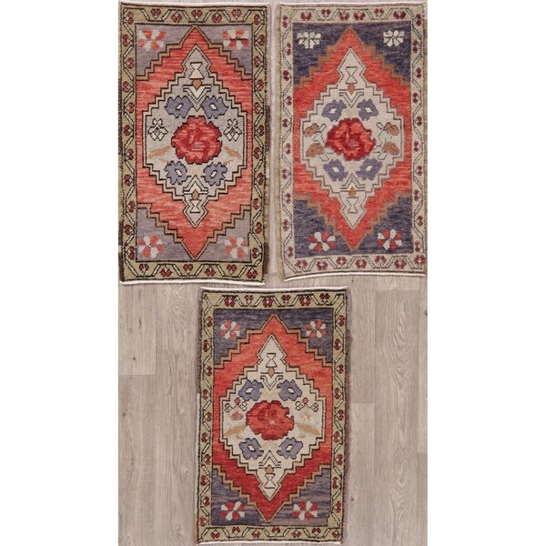 Traditional Oushak Oriental Tribal Hand Knotted Wool Area Rug - 2'11" x 1'7"