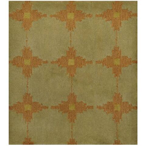 Handmade One-of-a-Kind Tibetan Wool Rug (India) - 2' x 2'