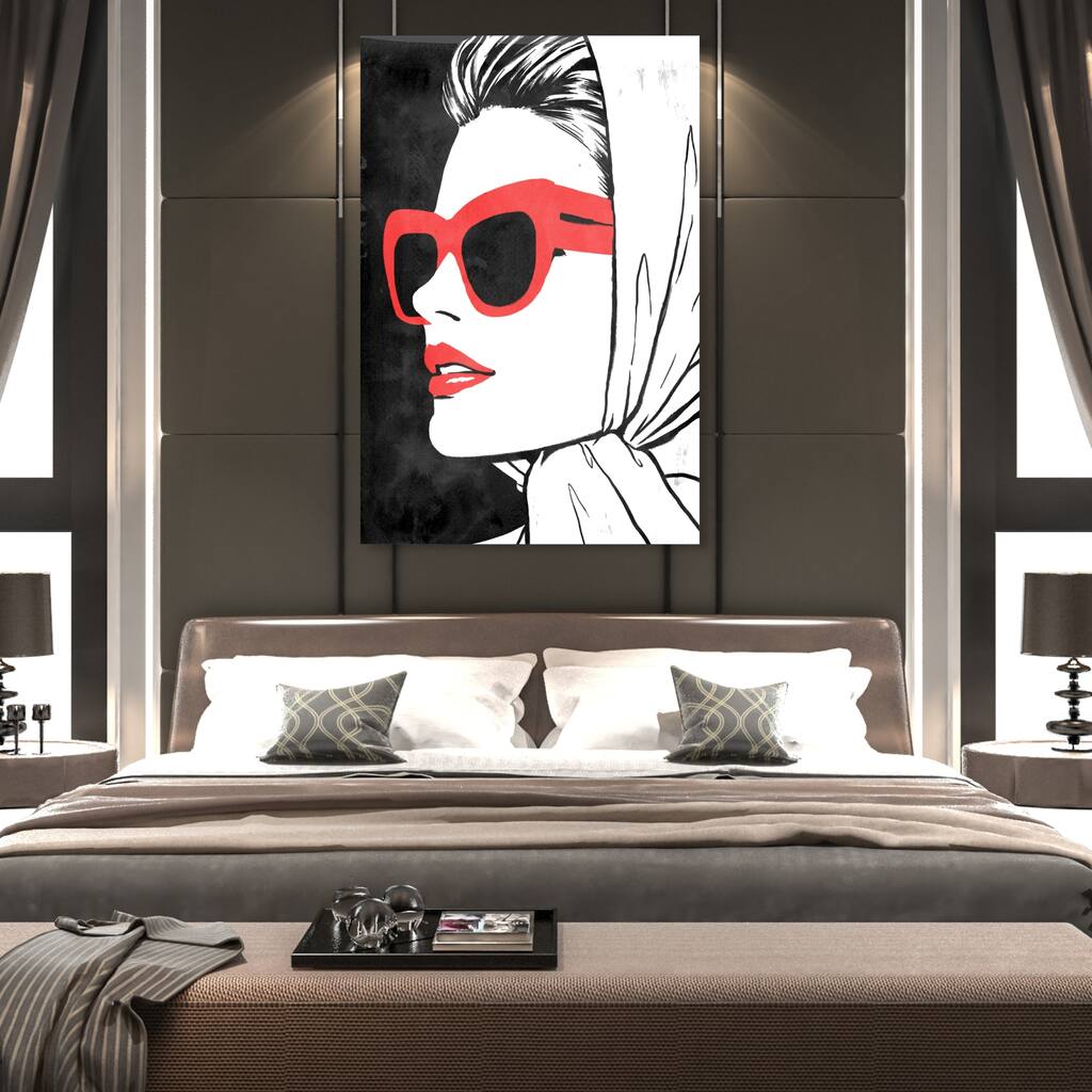Oliver Gal 'Retro Glam II' Fashion and Glam Wall Art Canvas Print - Black, White