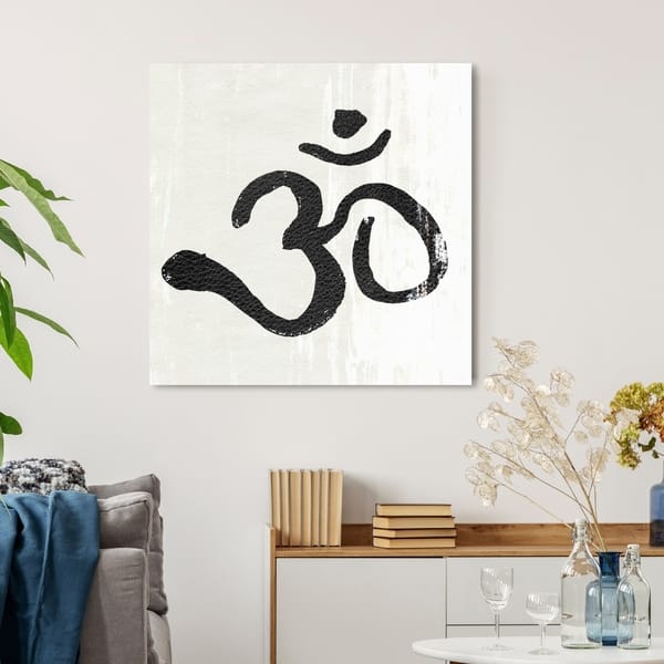 https://ak1.ostkcdn.com/images/products/28845331/Oliver-Gal-Leather-Om-Symbols-and-Objects-Wall-Art-Canvas-Print-Black-White-c1c72bc6-a177-4682-b73a-99c7dd86b039_600.jpg?impolicy=medium