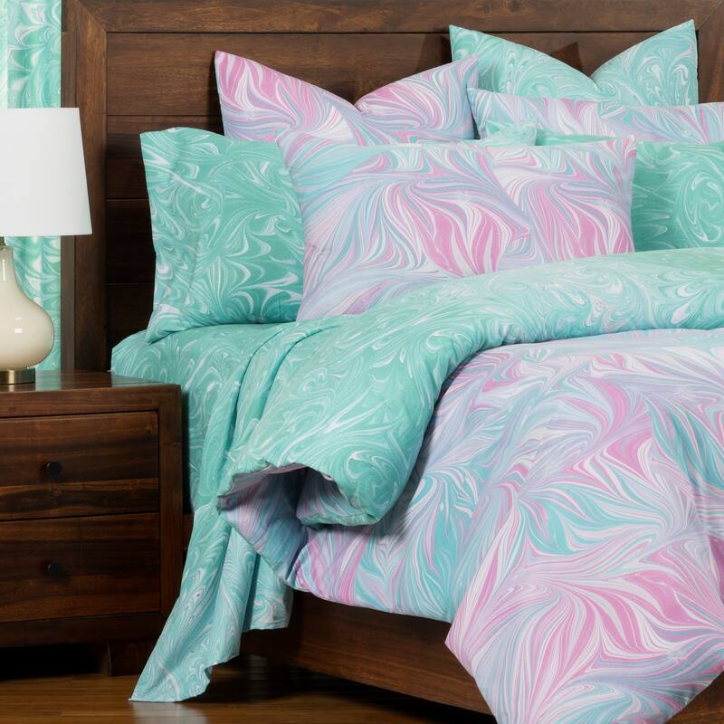 Siscovers Verona/ Aquarius Reversible Luxury Duvet Cover and Insert Set